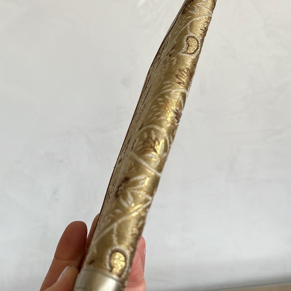 Vintage Noymer Gold,cream coach hide wallet w/Floral design 3.5”High x 7.5”Wide - Picture 9 of 12